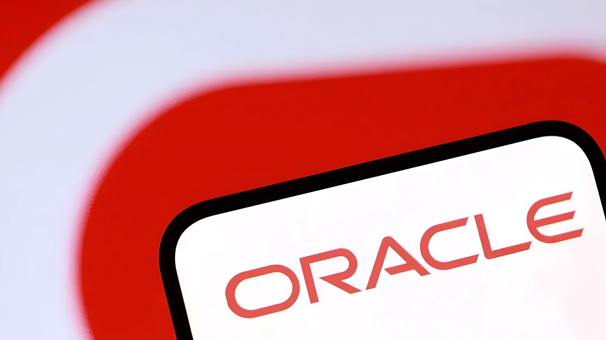 Oracle Plans Job Cuts Amid Rising AI Data Center Costs